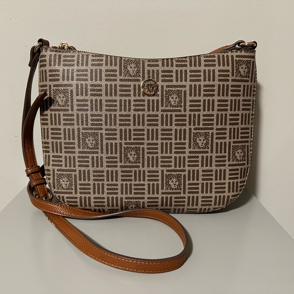 "Anne Klein" Women's Tile Lion Logo Dome Satchel Shoulder Bag - Picture 1 of 10